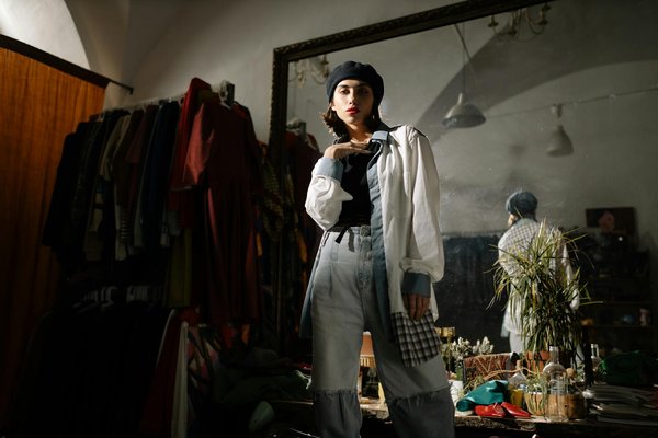 How Can You Tailor a Vintage Wool Coat for a Modern Fit in Urban UK?